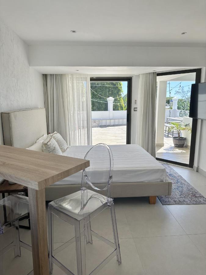 Studio H Grandbay Sea-View Exterior foto